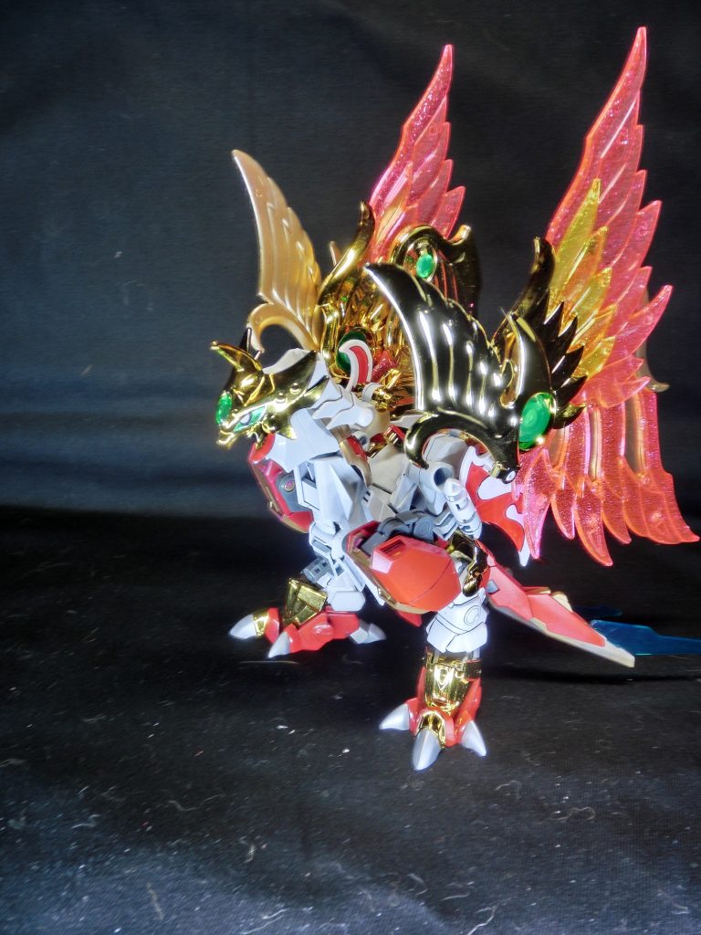 伝説の不死鳥選ばれ者に大いなる力を与える神鳥