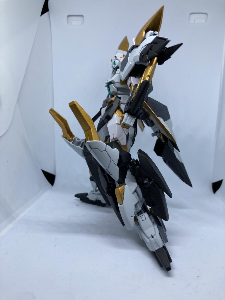 バスタードガンダム–3枚目/制作者：ほねつぎのヒト