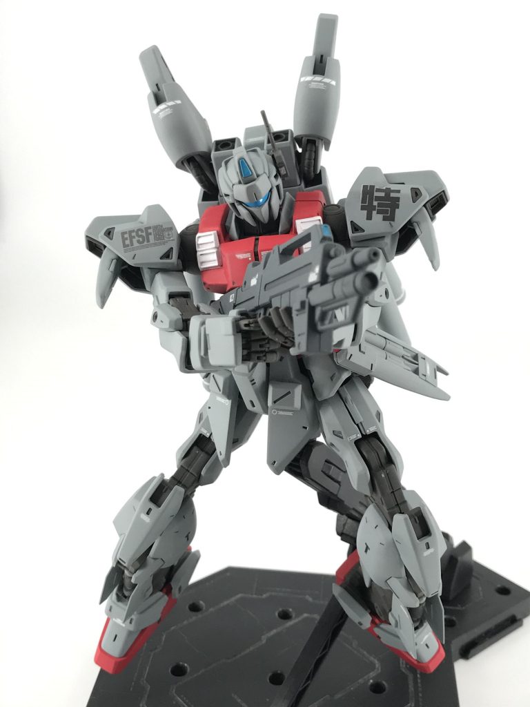 こういう両手持ちの構えもかっこいいですね^_^