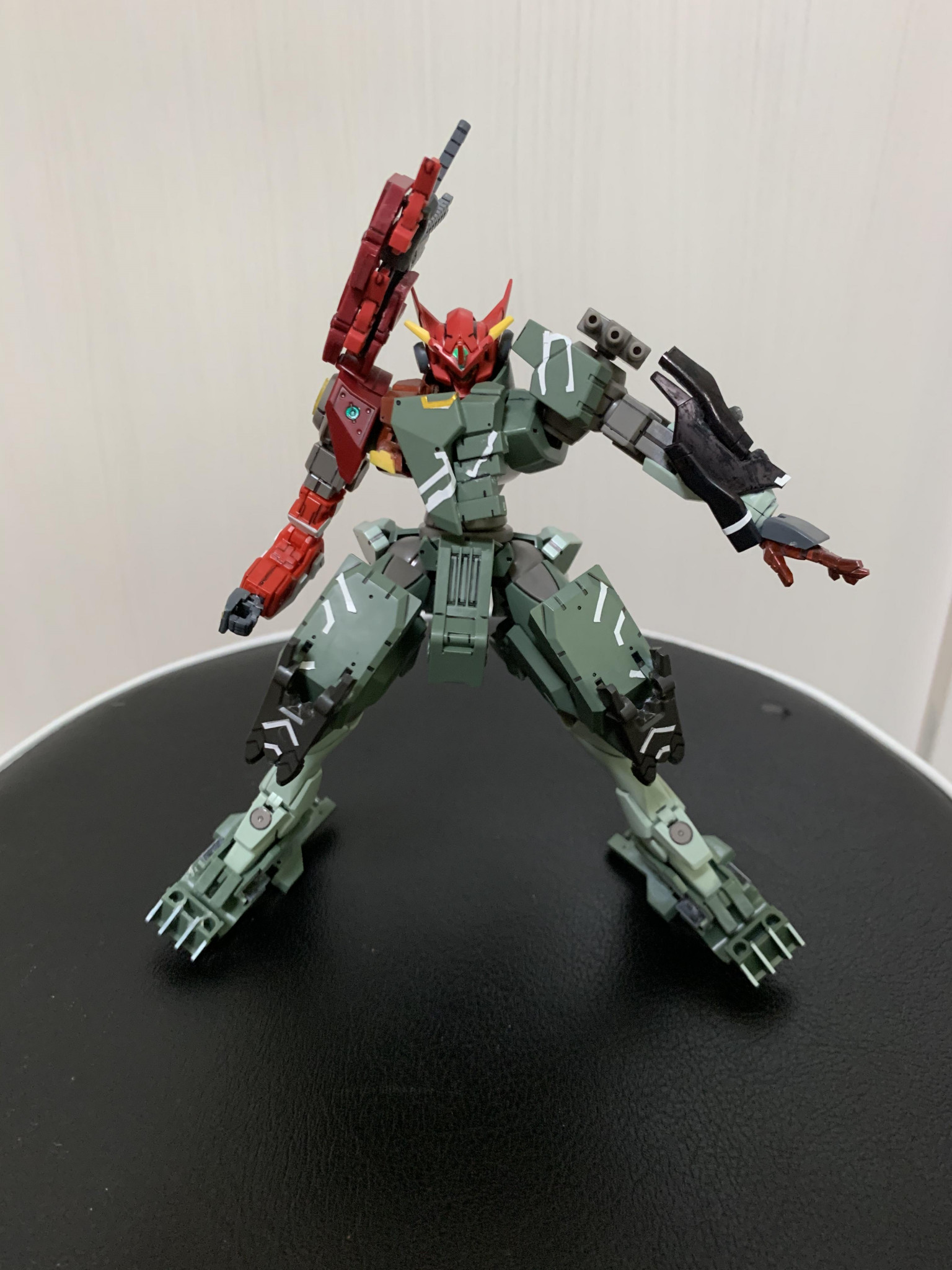 ガンダムアストレア新2号機｜りょうさんのガンプラ作品｜GUNSTA（ガンスタ）