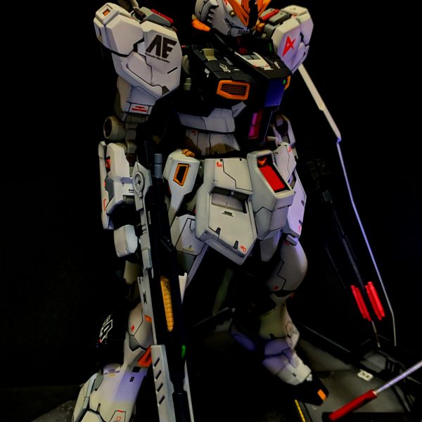 RX-93 νガンダム