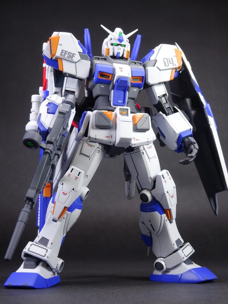 <カラー>白:ガイア・EXホワイト青:ガイア・コバルトブルー黄:ガイア・橙黄色+富野由悠季の赤少々薄いグレー:クレオス・ニュートラルグレー濃いグレー:クレオス・EXシーグレーデカールは前回アップしたG-05と合わせています。