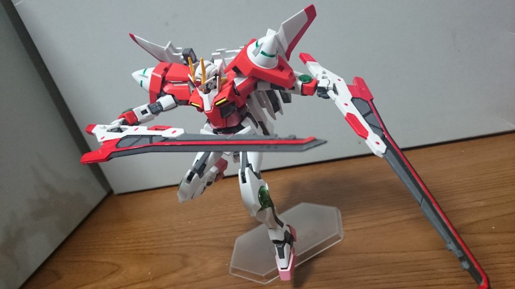 ・GNバスターソードIIIグリップはだいぶ細めなので、かなりくるくると…