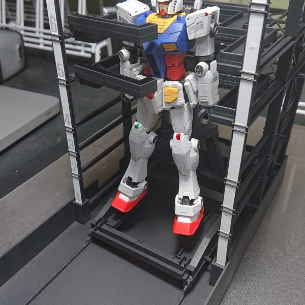 #13 ヨコハマガンダム×Gドッグ