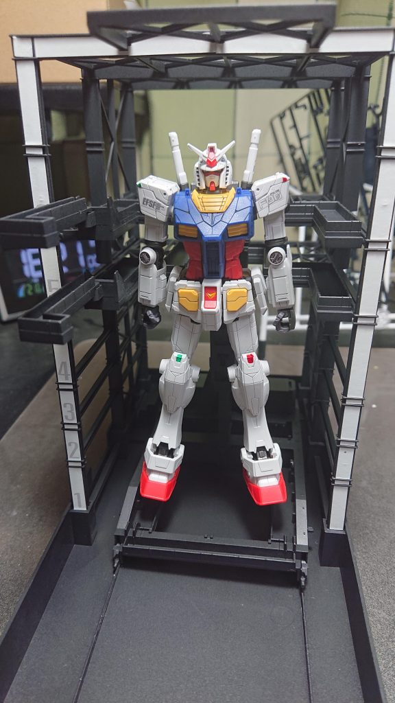 #13 ヨコハマガンダム×Gドッグ–3枚目/制作者：玄