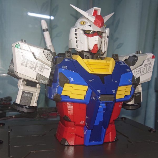 #14 1/44ヨコハマガンダム 目が光る！