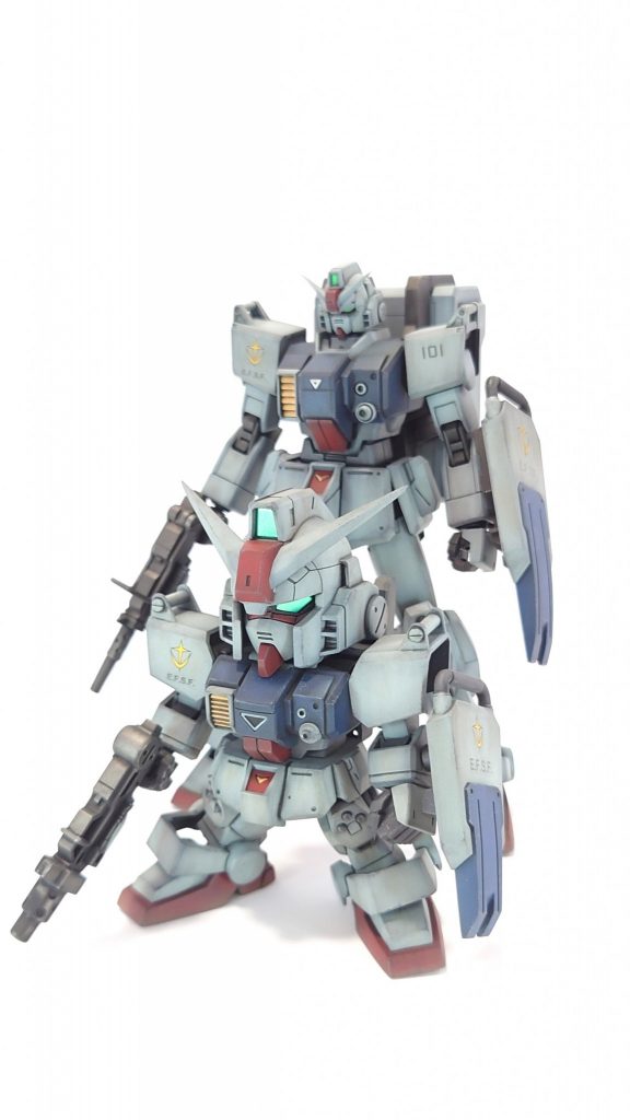 前回のクロスシルエットと並べて。