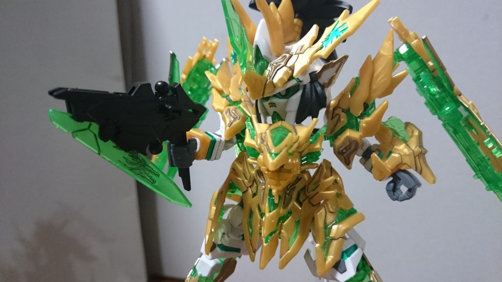 ・龍弾破刃(ガンモード)こちらは流用で、クリアパーツの色が変更になってるだけっス