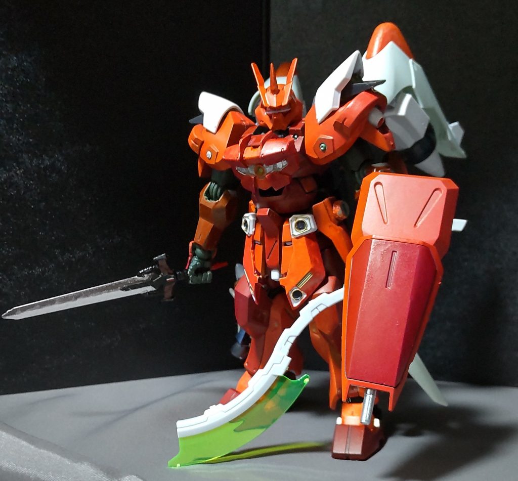 剣と斧の二刀流。少し扱いにくそうに見えるかな。