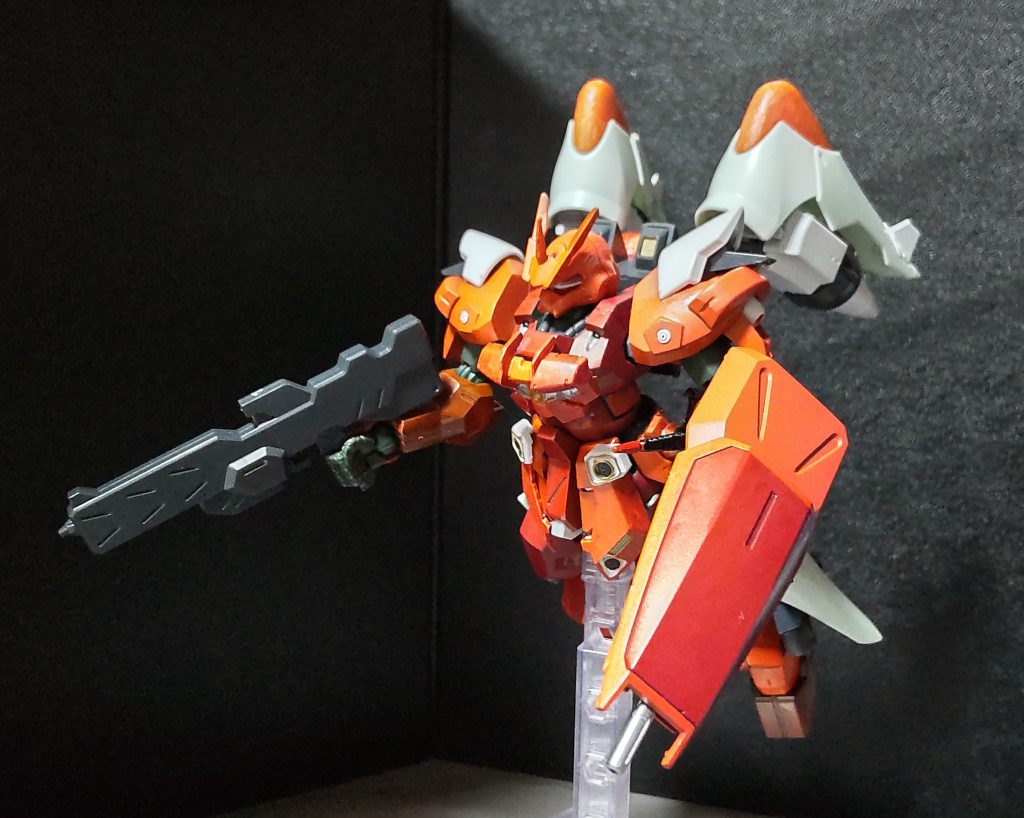 レコンギスタ系の初プラモとして、ジャハナムを選びましたが、上手いことミキシング出来ましたので、納得のいく作品に仕上がりました。以上です。最後までお付き合いありがとうございます。