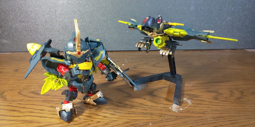 隠れモードと鳥。 