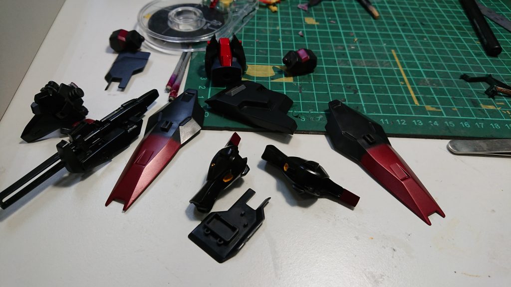 …と言っても、部品交換以外は概ね元キットのまま。ただ、塗装は拘っており、黒と赤だけでも数種類使っている程。