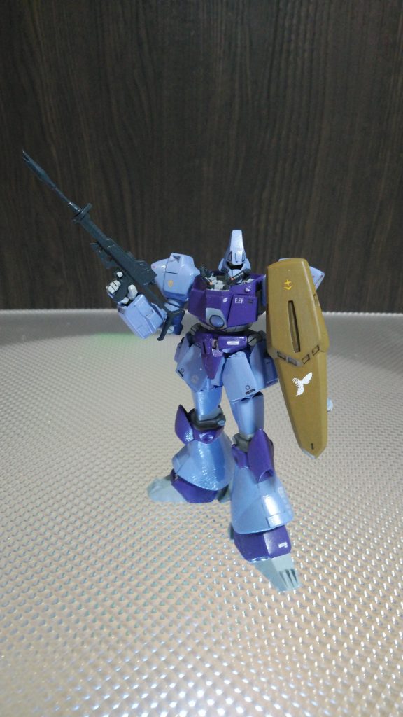 まずは通常装備のガルバルディβから