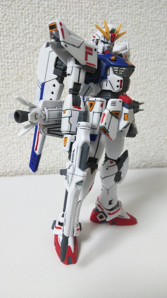 手持ちのケガキ針とデザインナイフで、ほぼフリーハンド彫り