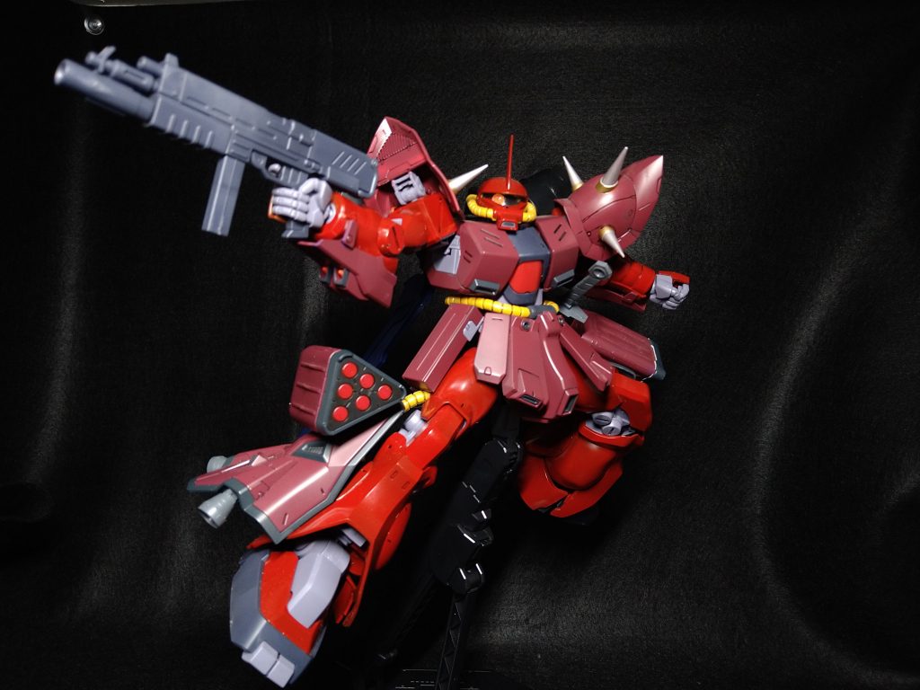 マシンガン装備　取り回しのきく装備