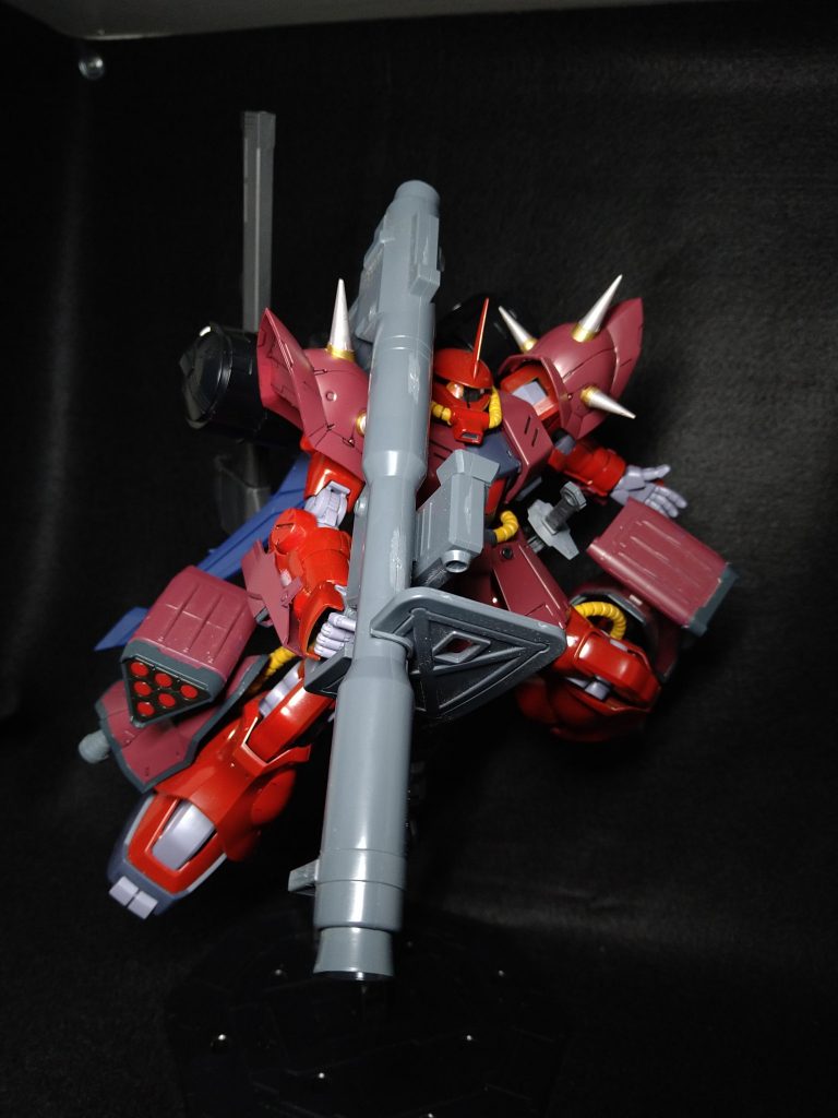 バズーカ装備（余り品の装備を適当に着けたんで出来の粗が目立つ！）