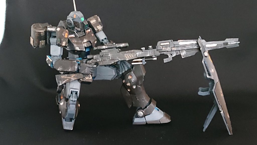 相変わらず粗は多いです。ピンウォッシュとチッピングでウェザリングしてます。