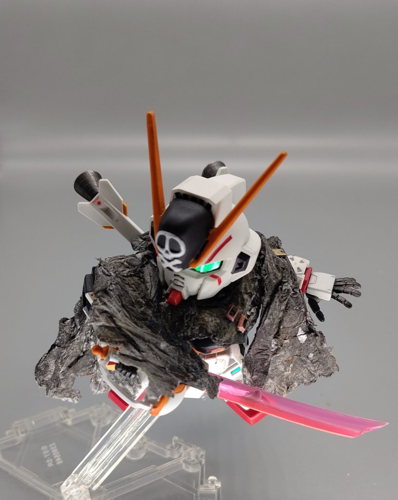 マントの作り方はまだまだ正解がわからないところですが雰囲気が少しは出せたと思うので中々気に入っています😌