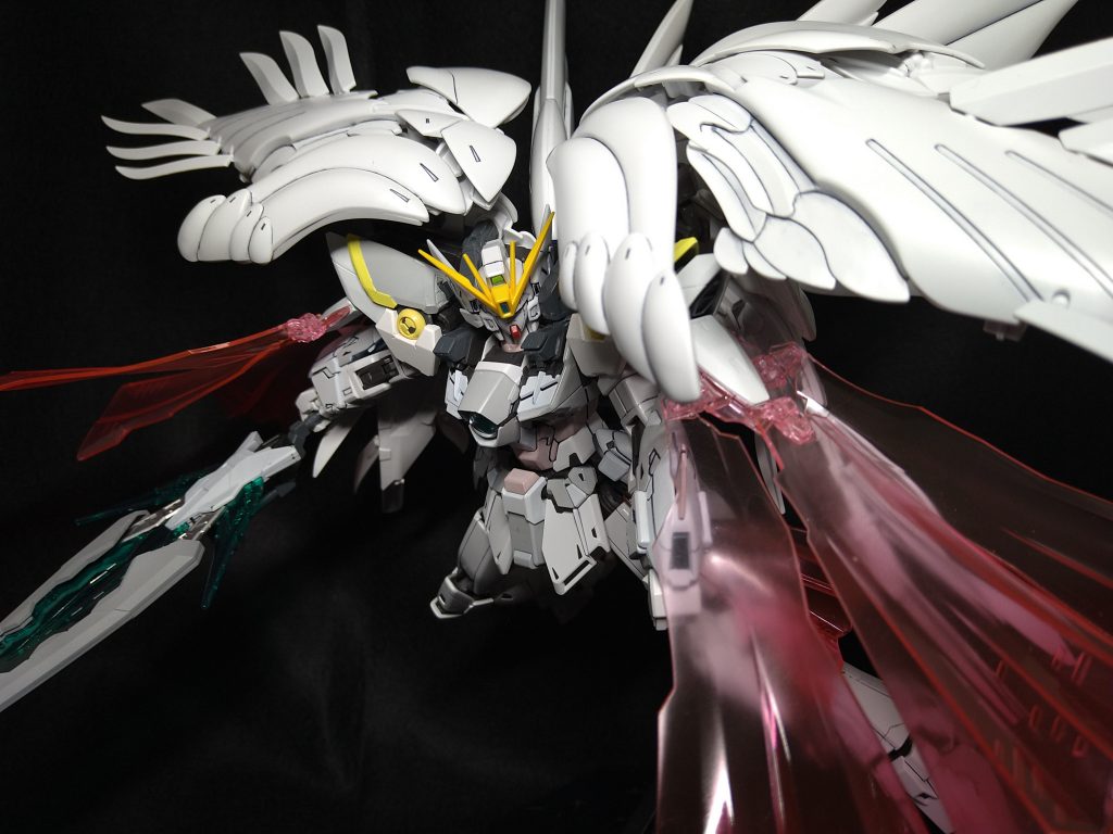 背面ビームマント発生器をバスタービームソードとして装備可能