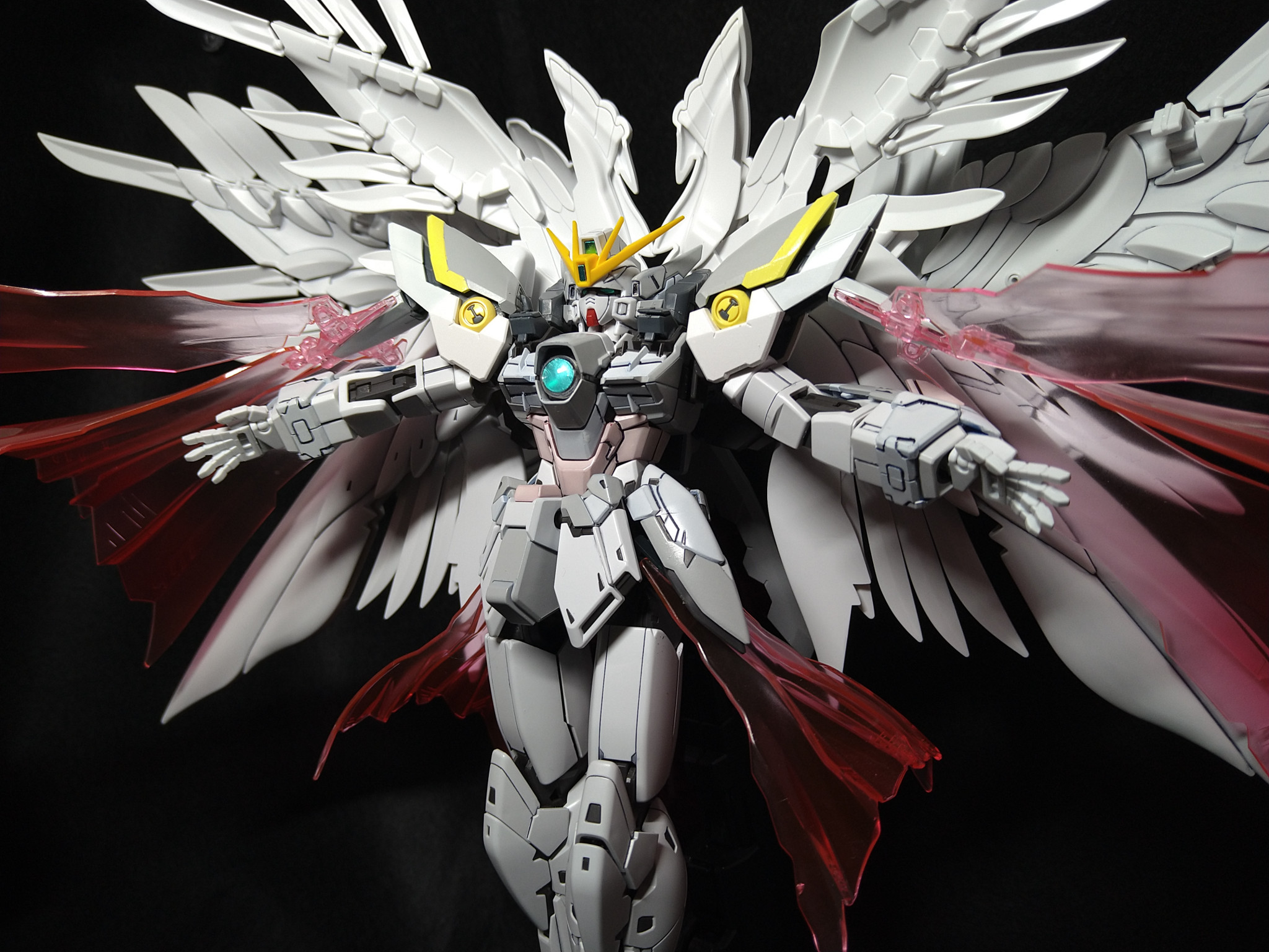 XXXG-00YSY Wing Gundam Snow White Lycoris｜umazoさんのガンプラ作品 