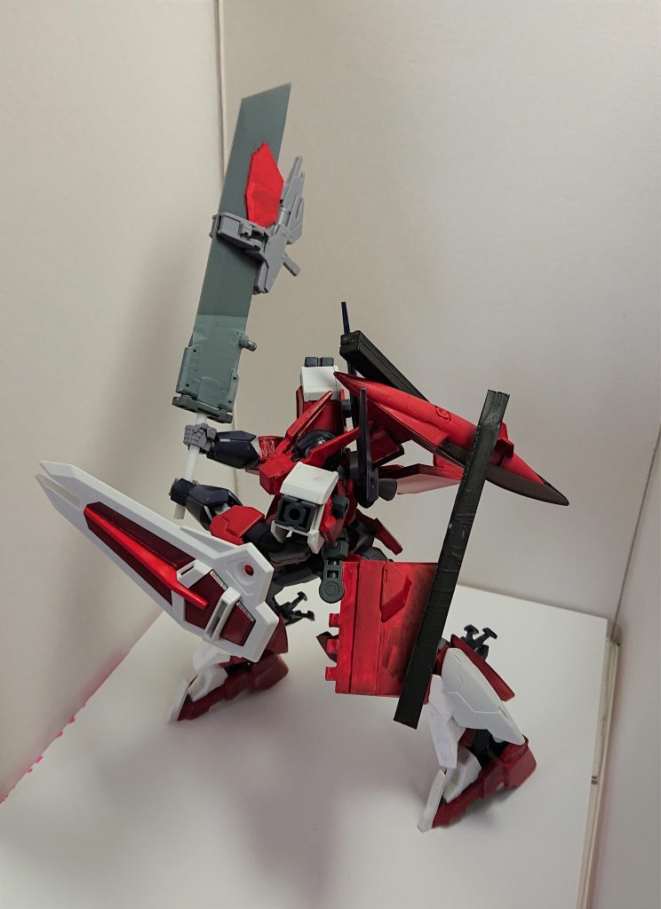 武装①GNバスターソードー本家同様の近接装備。コアスプレーガンを内蔵する。
