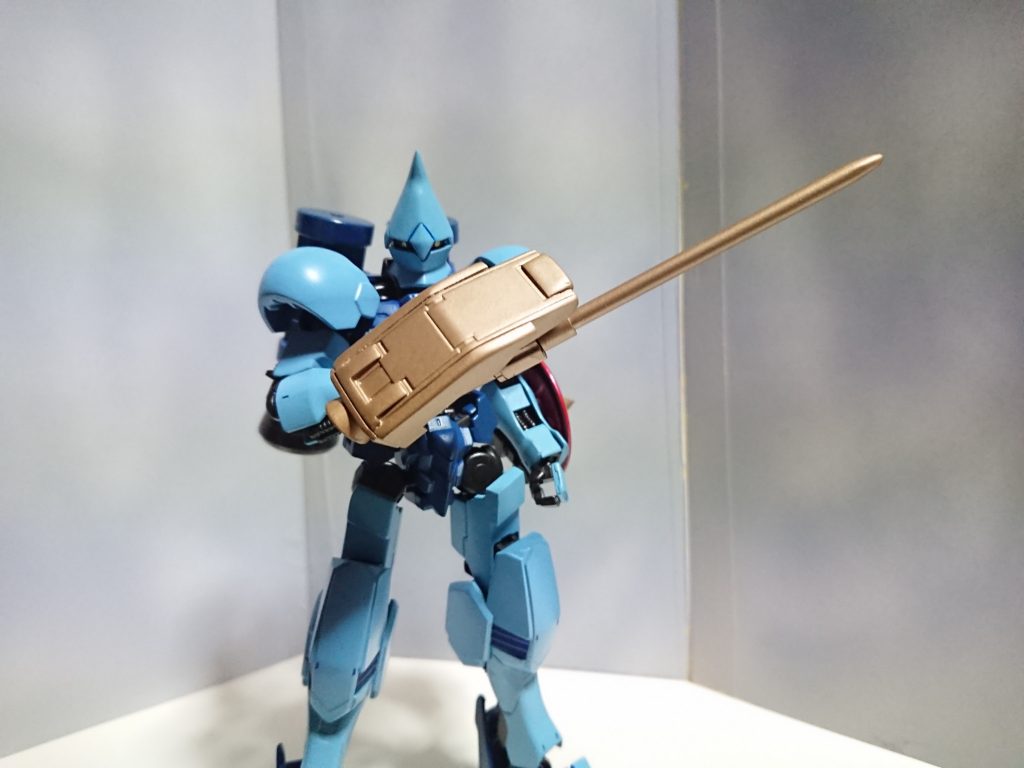ヴァーリランス右手に武装されたヴァルキュリアソードと同じ素材で作られたレイピア。