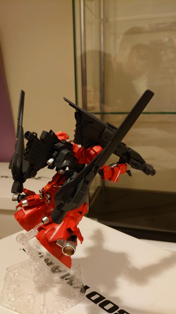 バズーカはデカイですね。