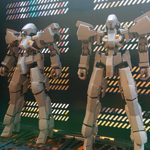 ヴァルハラ量産兵 ヴァルハラグレイズその1