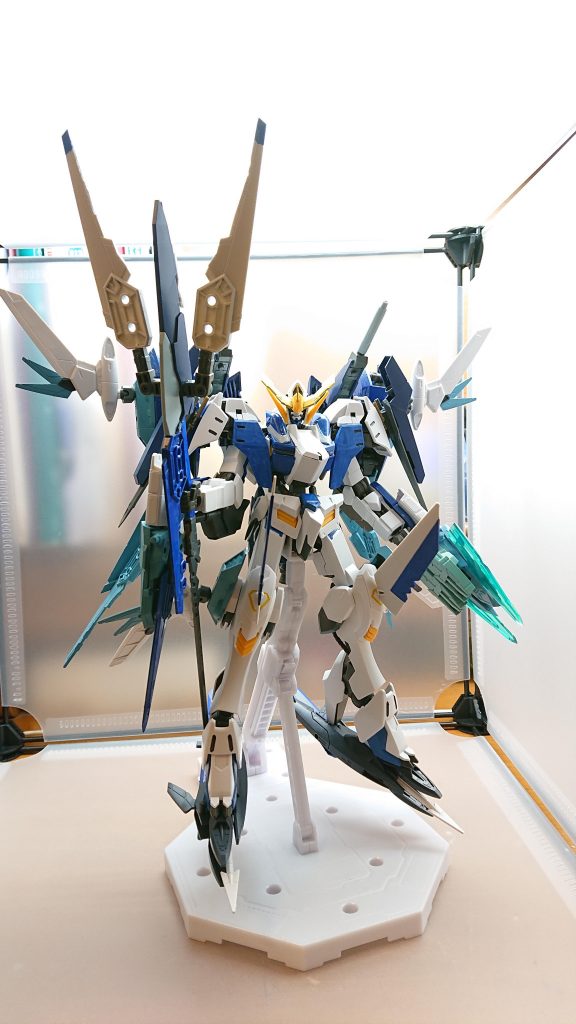 背部のディープトライデントを使用して水による強力な一撃を放ち、一瞬で勝負をつけることができる