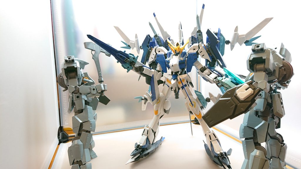 複数のヴァルハラグレイズを相手でも怯まず戦うことができる