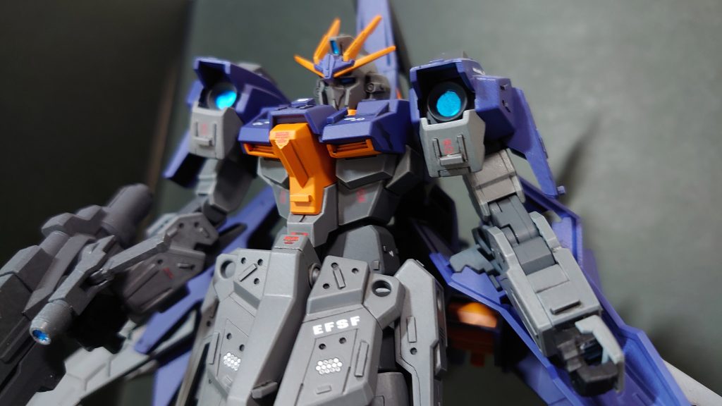 所々、塗り残しがあるので見なかったことにしてください。