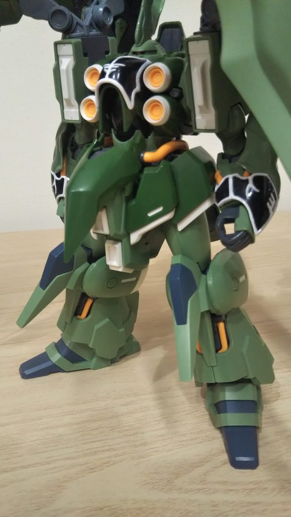 またまた別アングル🎶最後まで見ていただきありがとうございました❗️🙇ガンスタにはクシャトリアの凄い投稿が幾つもあってアップするのは恥ずかしかったのですがアップさせてもらいました💦またアドバイス コメントなど頂ければ嬉しいです❗️😊それでは皆さん よいガンプラライフを❗️😃