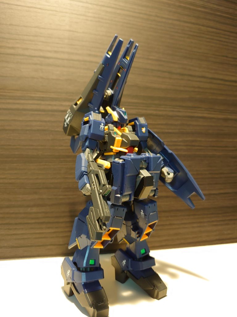 ヘイズル・アウスラ(次世代量産機)　実戦配備カラー–3枚目/制作者：ていね