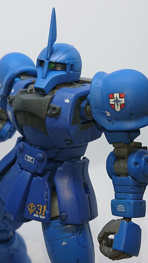 胸部のデザインが違いますが、これは私の力不足でこんな形しか出来ませんでした。それっぽく出来てるので個人的には満足です。