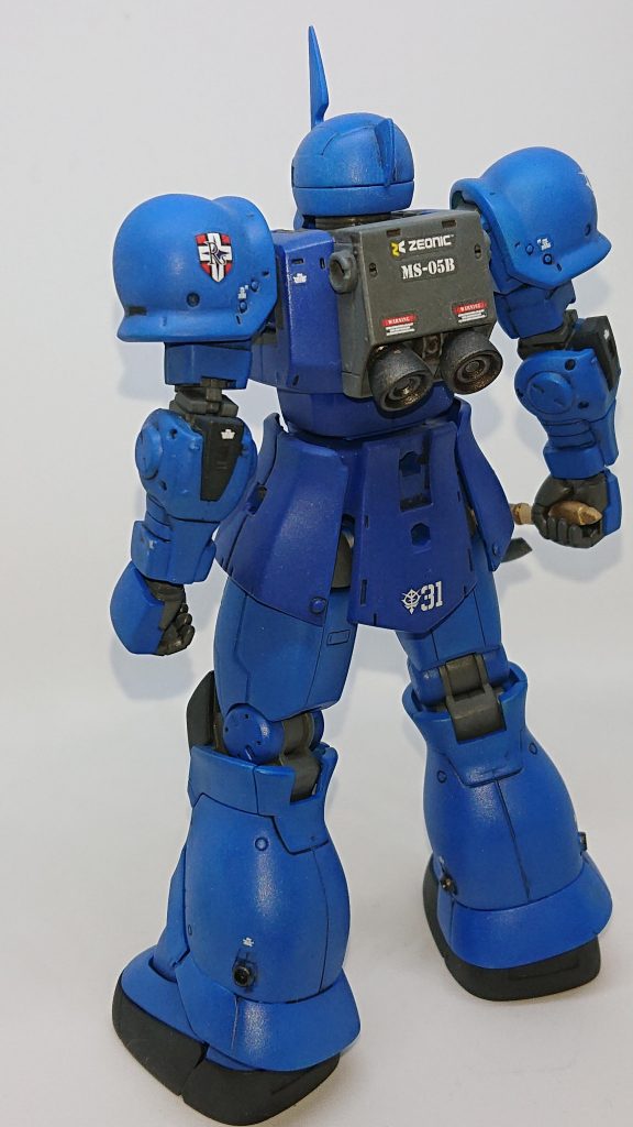 バックパックのデカール貼りすぎでうるさくなってしまいました。