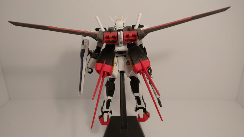 翼を大型化しています。