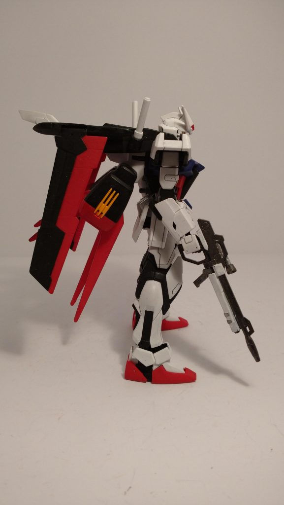 翼は折り畳めます。