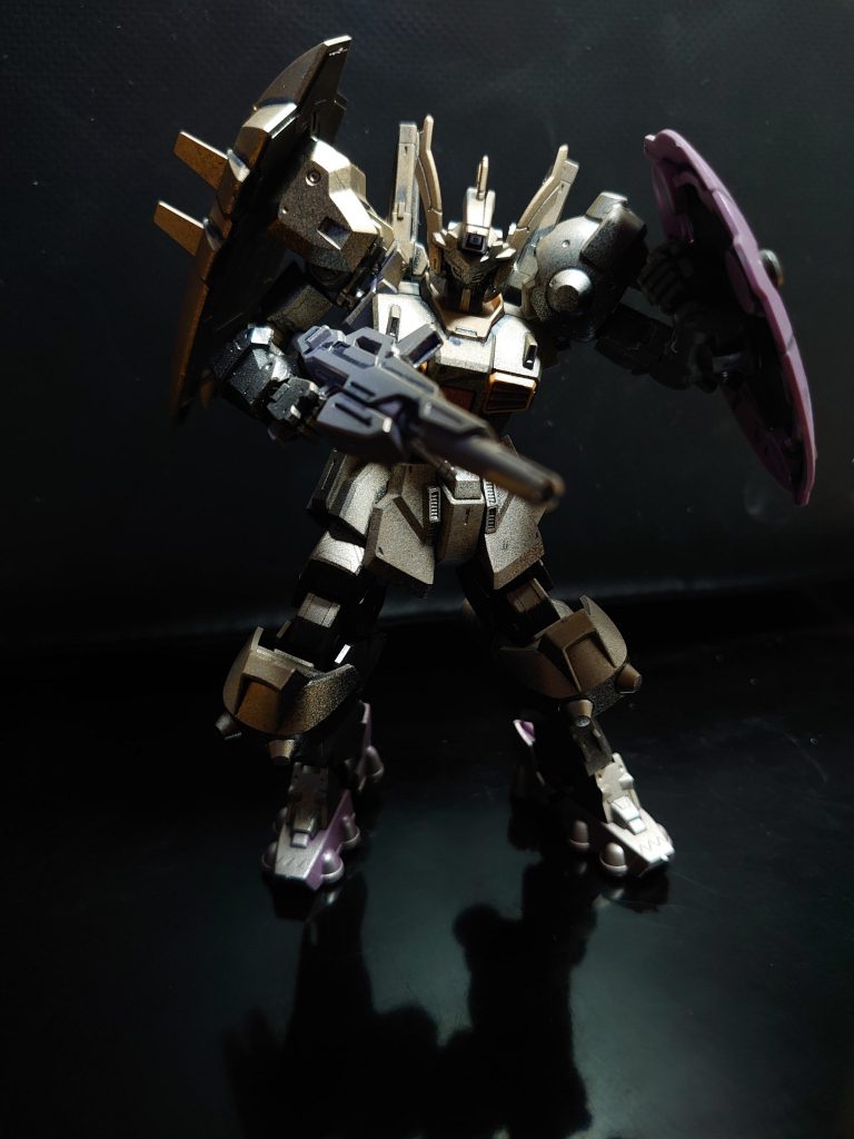 RX-178Knee:膝蹴–6枚目/制作者：kgym0