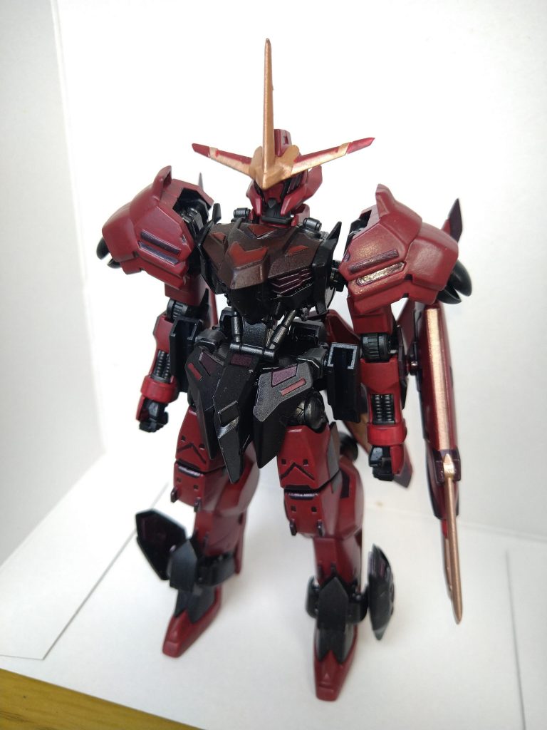 こちらはバックパック未装備時のガンダムモラクスです