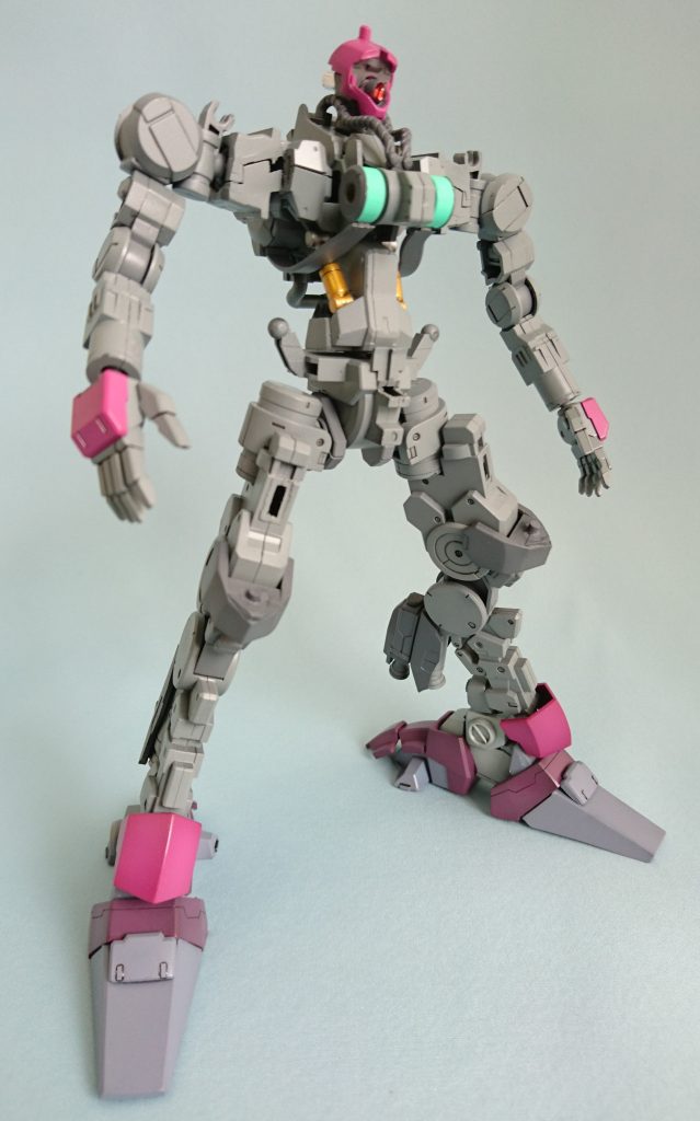 中の人ですwクロス着装前