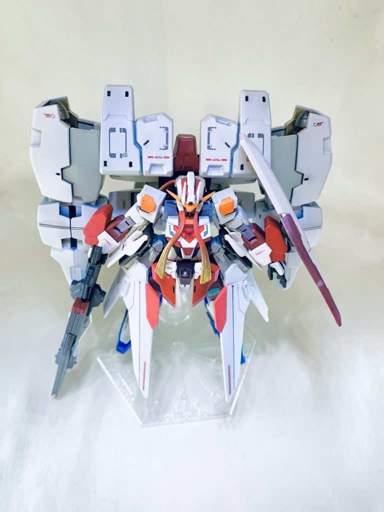 基本的にはデカール貼りたがりなのですが、今回は少なめにしています。