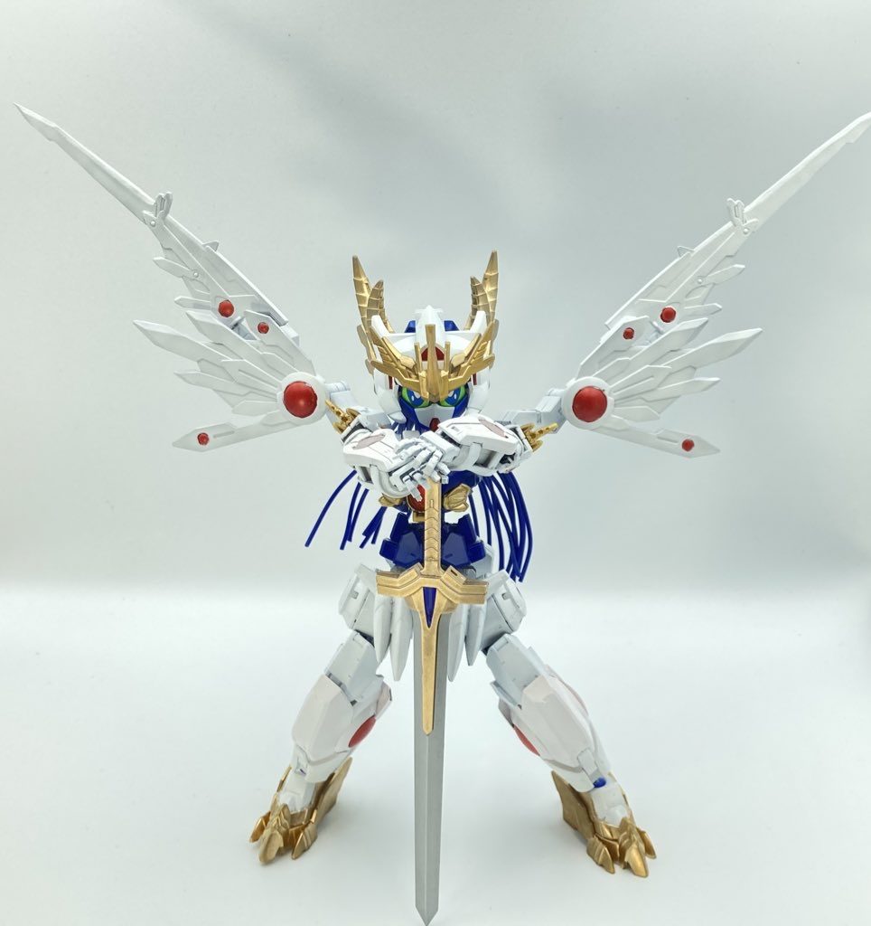 武装はライフルから剣へやっぱガンドランダーには銃もだけど剣も持たせたかった