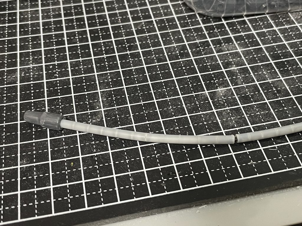 ヒートロットは、ベアリングに針金を使ったやつをやりたかったのですがベアリング代わりの形のいいビーズが売って無くて自作しました( ̄▽ ̄;)