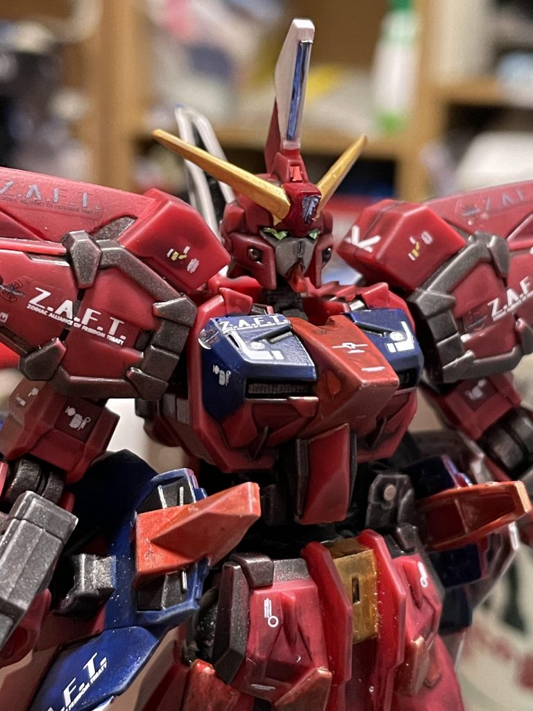 ペイントしてテープ貼ると男前に