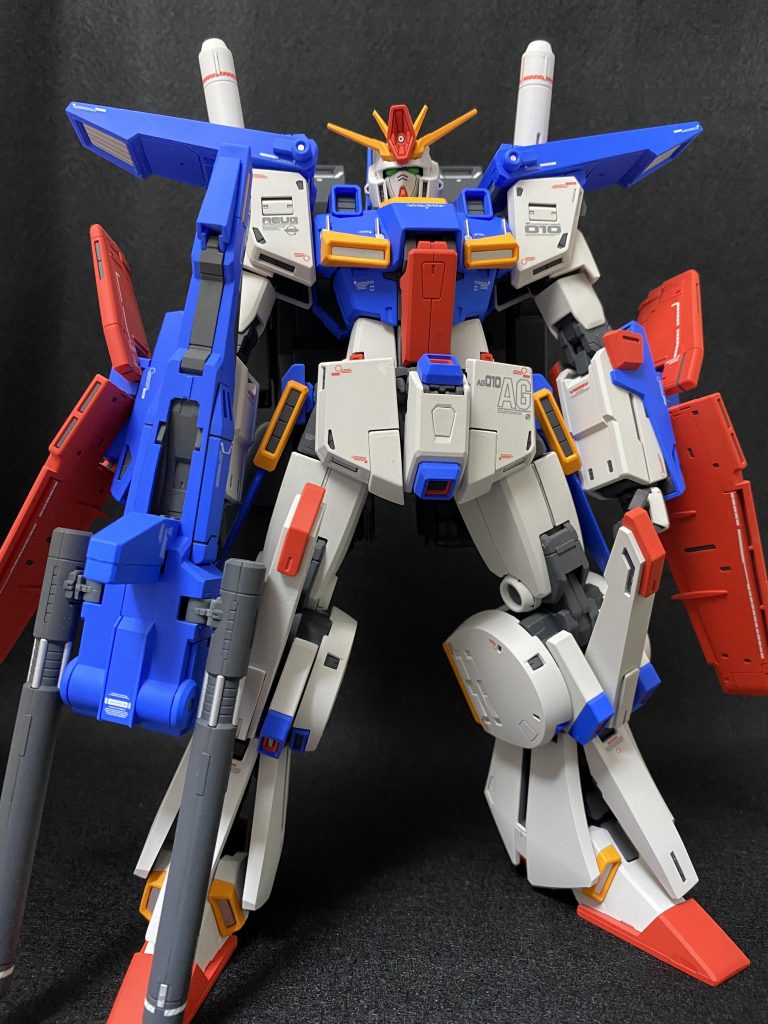 正面から。先ず言いたいことは、デカイってことwヤスリがけも、洗浄も、塗装も、組み立ても…スゲェ大変だったwしかし流石Ver.Kaということで、初心者の僕が作ってもカッコよくなりました☺︎