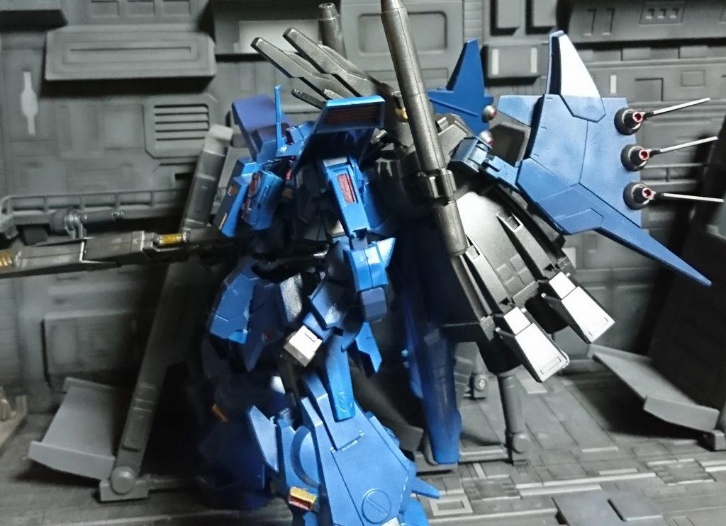 ツェアシュテールングリッター–3枚目/制作者：アレス