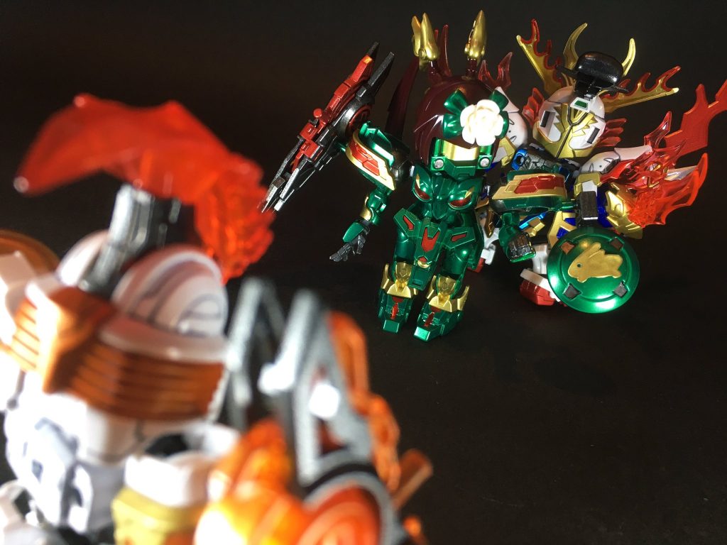 長き流浪と敗戦が続く苦難の中、よく夫を支え子供達を育て、良妻賢母の務めを果たした。後に桃園🍑の大望叶って建国された新天地・蜀漢へ入り、成都の地で天寿を全うした。息子の張苞は張飛譲りの武勇で次代の蜀軍を率いる勇将へ成長し、娘の敬哀皇后は蜀帝劉禅の妃に迎えられ季漢王朝の皇族となった。」