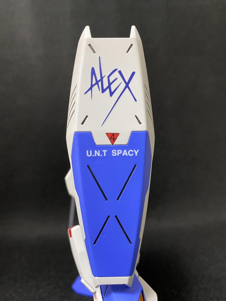 シールド。別売りの水転写デカールのお陰でだいぶ見栄え良くなってます！