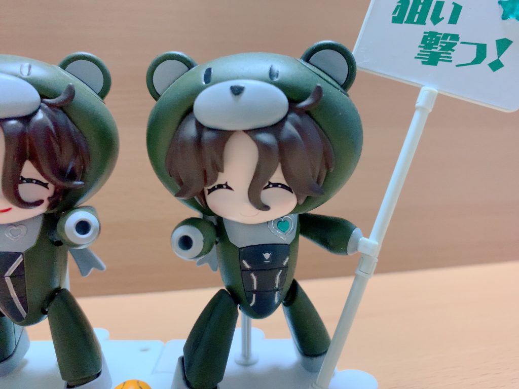 眼帯なし仕様MGデュナメスと共に一番先に完成