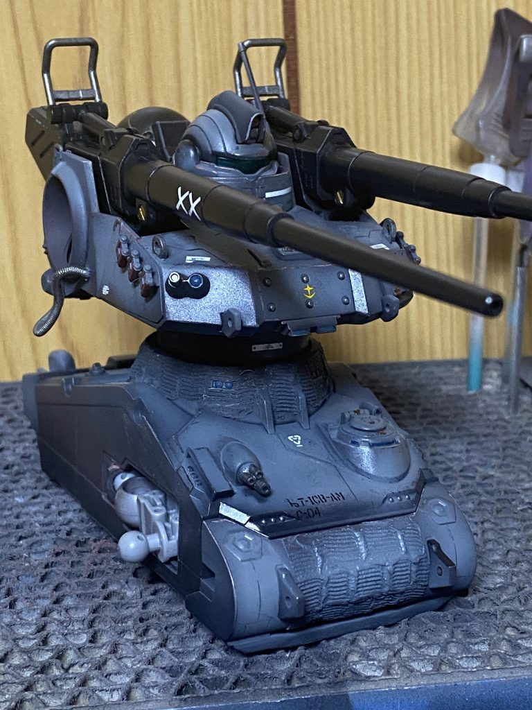 デカールやら部分塗装を始めた所です ご覧頂きありがとうございました。